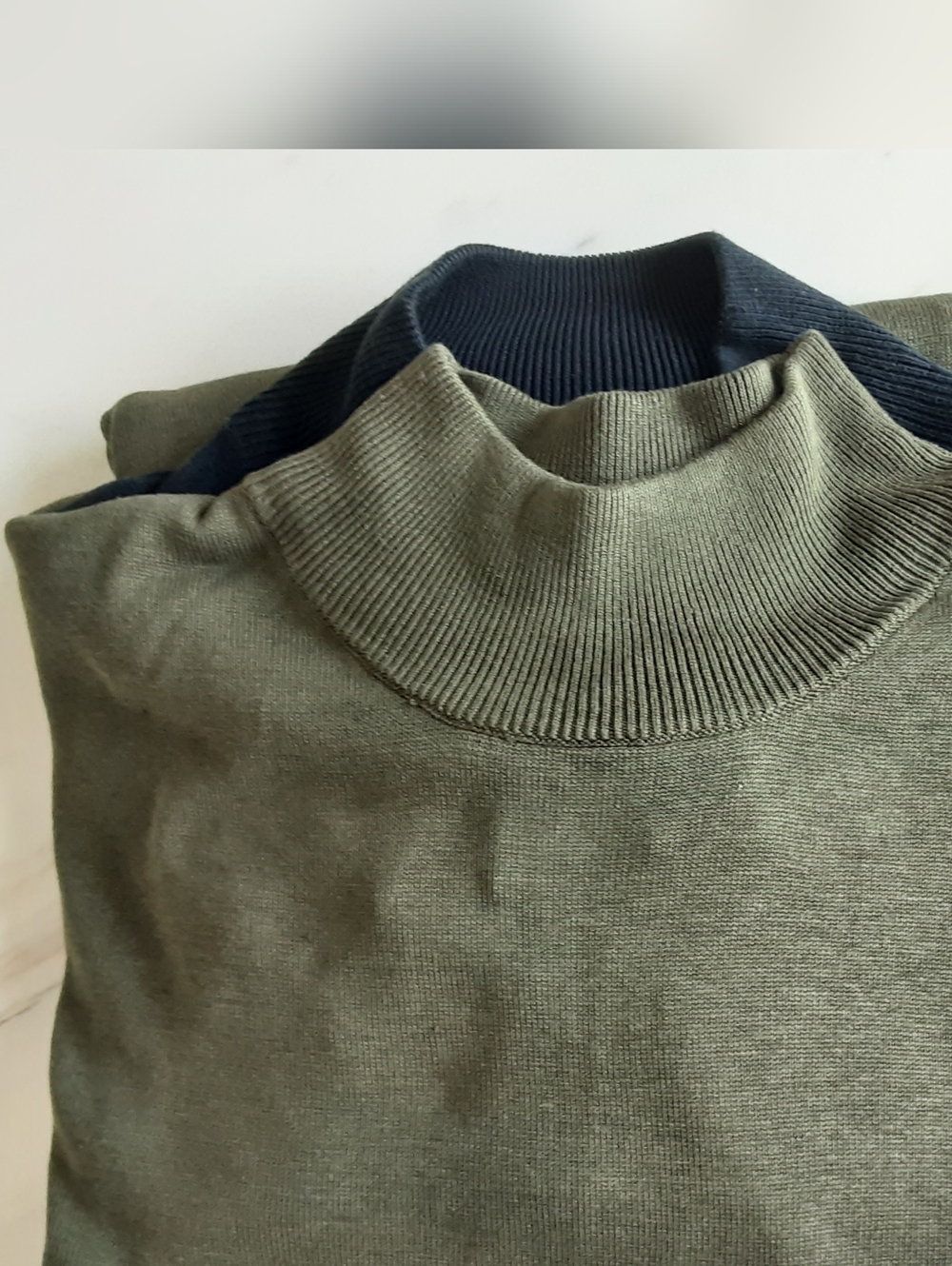JOS A BANKS Signature Collection 100% Silk Mock Turtleneck Sweaters Sz XL - NWT
